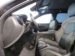 Volvo  T8 Recharge Plus Black Edition HarmanKardon