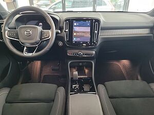 Volvo  B3 Plus Dark Business-P. 19Zoll 360Grad Sei