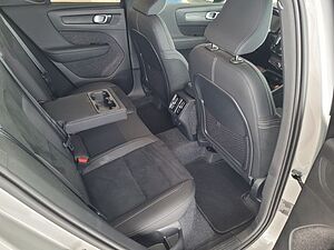 Volvo  B3 Plus Dark Business-P. 19Zoll 360Grad Sei