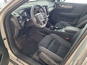 Volvo  B3 Plus Dark Business-P. 19Zoll 360Grad Sei