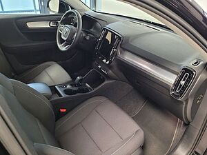 Volvo  T5 Recharge Inscription Expression AHK Park