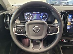 Volvo  T5 Recharge Inscription Expression AHK Park