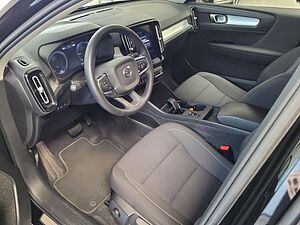 Volvo  T5 Recharge Inscription Expression AHK Park