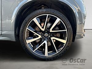 Volvo  T8 Recharge Plus Dark 7-Sitzer AHK Panorama