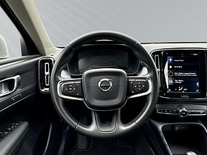 Volvo  T4 Klima LM Tempomat LED-Scheinwerfer Color