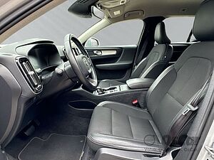 Volvo  T4 Klima LM Tempomat LED-Scheinwerfer Color
