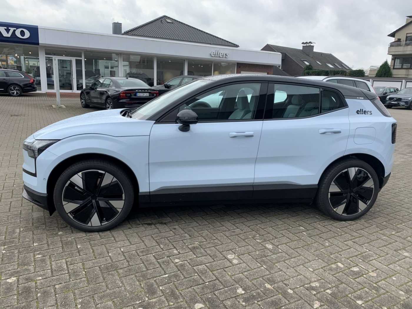 Volvo  Twin Motor AWD Ultra