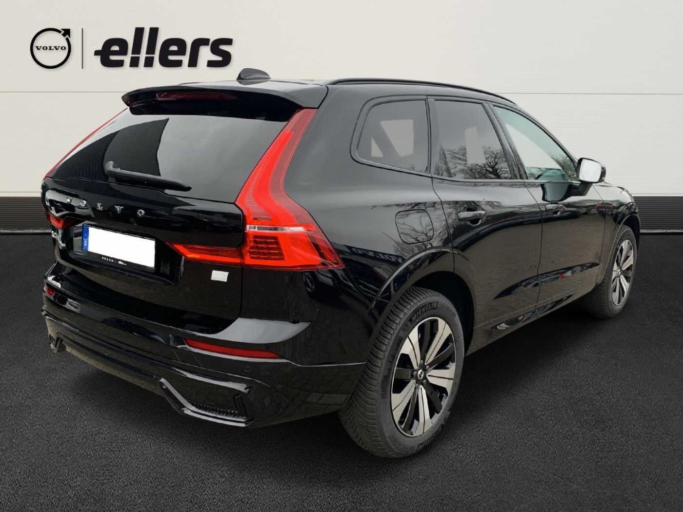 Volvo  T6 Recharge AWD Plus Dark  Fahrerasisstenz