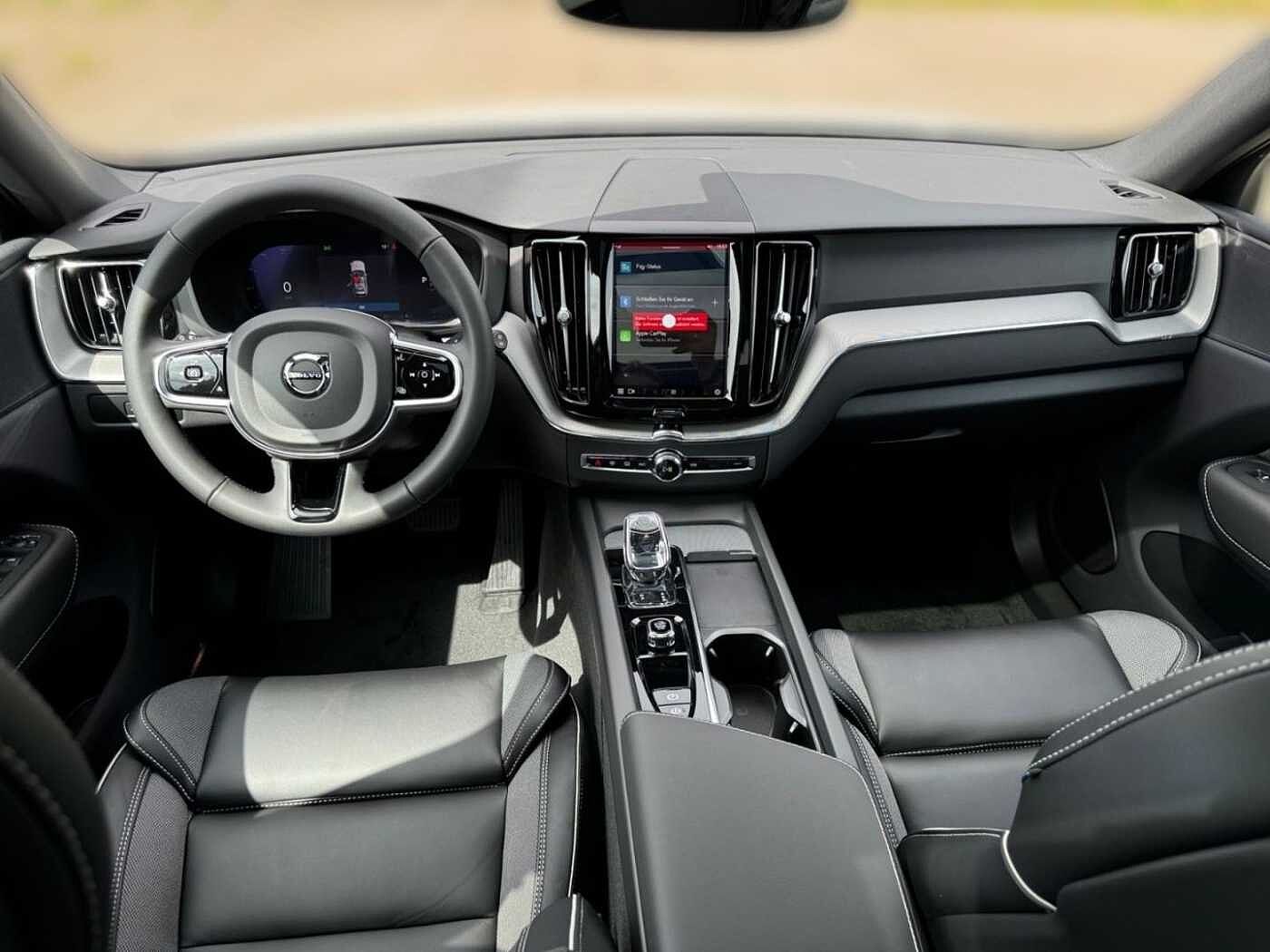 Volvo  T6 Recharge AWD Plus Dark Licht+Fahrerasiss