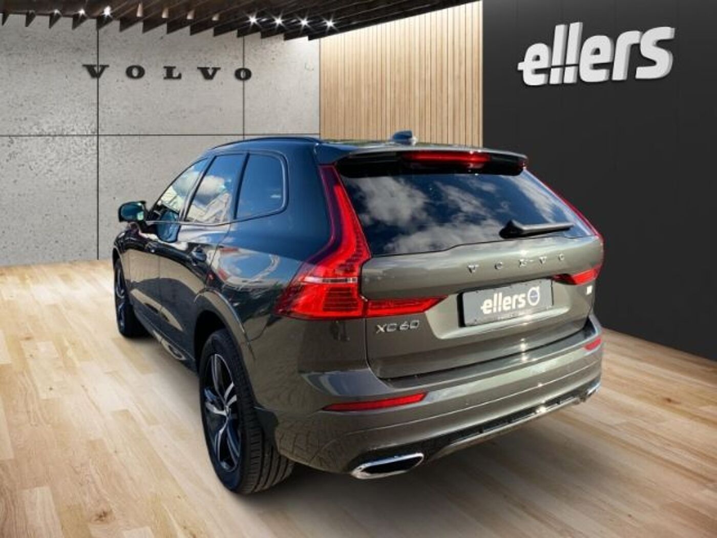 Volvo  T6 AWD R-Design Pilot Assist Abstandstempom