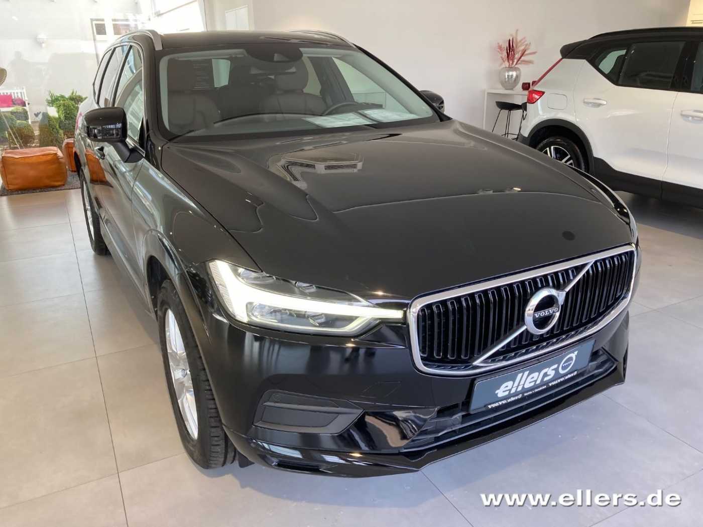 Volvo  D4 AWD Momentum LED Navi  Keyless DAB+ Sitz