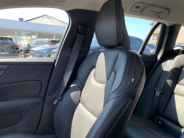 Volvo  T6 AWD Inscription Voll LED Abstandstempomat