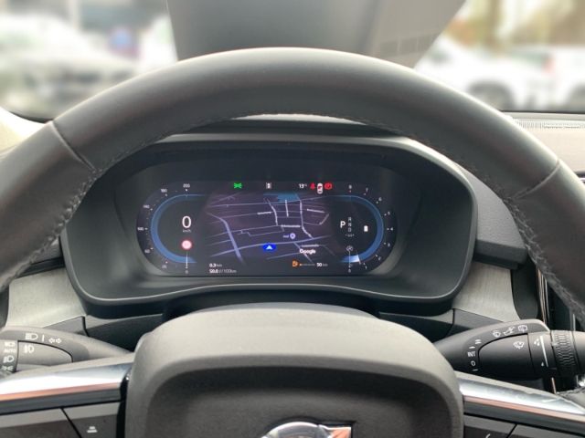 Volvo  B4 Plus Dark Pixel LED el. Sitze el. GSHD A