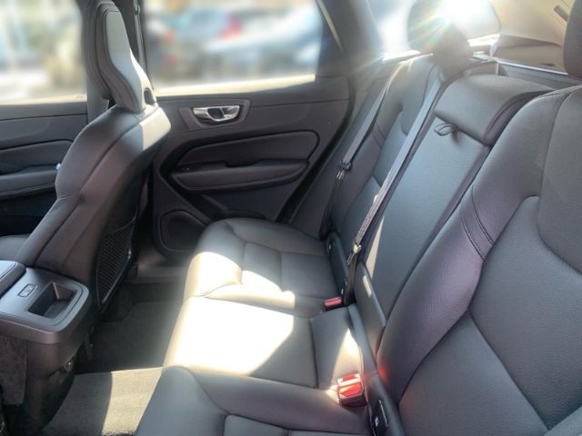 Volvo  B4 Plus Bright el. Sitze AHK Android Infota