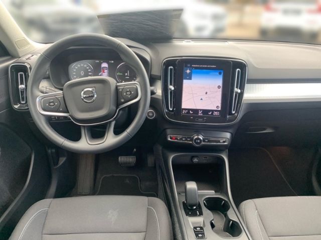 Volvo  Inscription Expression Recharge Plug-In Hyb