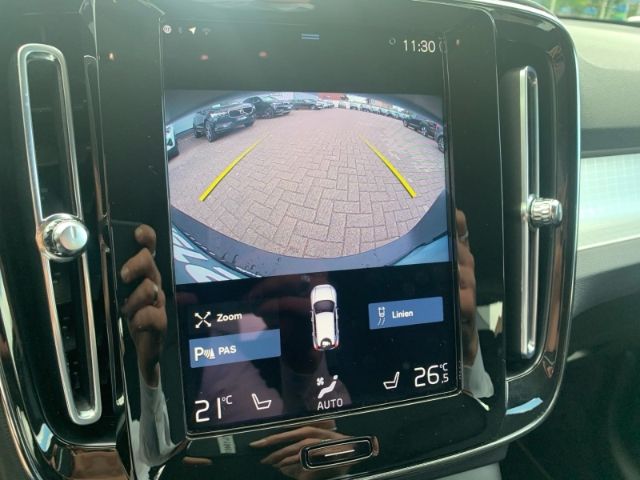 Volvo  Inscription Expression Recharge Plug-In Hyb