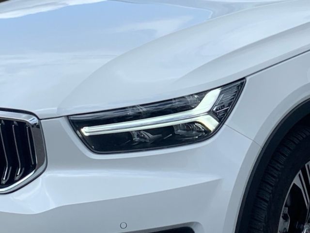 Volvo  Inscription Expression Recharge Plug-In Hyb