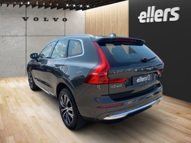 Volvo  B4 AWD Inscription Voll LED Abstandstempoma