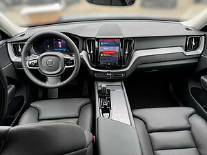 Volvo  B4 Diesel Plus Dark Fahrerassistenzp. Standh