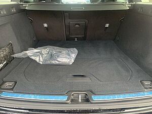 Volvo  T6 AWD Plus Dark Licht Paket Fahrerassistenz