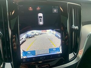 Volvo  T6 AWD Plus Dark Licht Paket Fahrerassistenz
