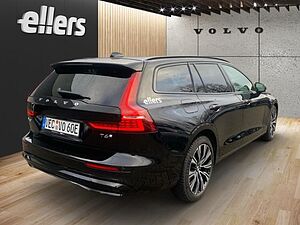 Volvo  T6 AWD Plus Dark Licht Paket Fahrerassistenz