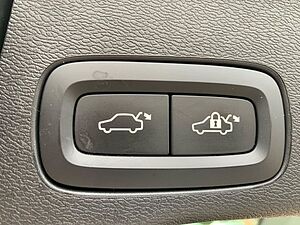 Volvo  D4 Inscription Voll LED Abstandstempomat Pi