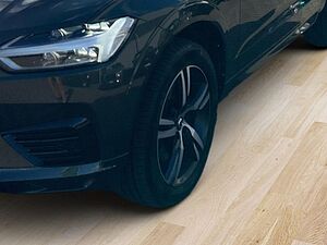 Volvo  T6 AWD R-Design Pilot Assist Abstandstempom