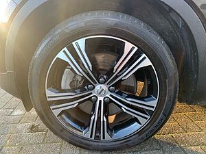 Volvo  T4 Rechagre Inscription Expression Voll LED