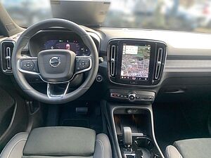 Volvo  B4 Ultra Bark Pixel LED el. Sitze Abstandst