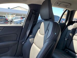 Volvo  T6 AWD Inscription Voll LED Abstandstempomat