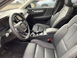 Volvo  B4 Plus Dark Pixel LED el. Sitze el. GSHD A