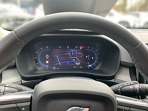 Volvo  B4 Plus Dark Pixel LED el. Sitze el. GSHD A