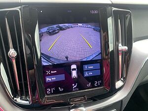 Volvo  B4 AWD Momentum Pro Voll LED Kamera Navi BL