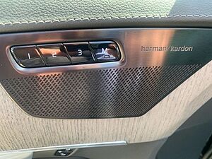 Volvo  T8 AWD Ultimate Dark Voll LED HUD el. GSHD