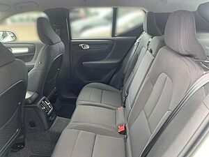 Volvo  Inscription Expression Recharge Plug-In Hyb