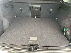 Volvo  Inscription Expression Recharge Plug-In Hyb