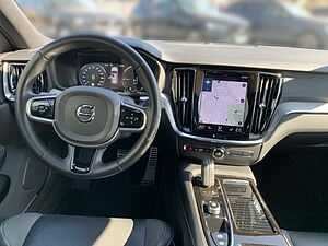 Volvo  T6 AWD R-Design  Voll LED el. Sitze Abstands