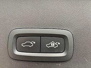 Volvo  T3 Momentum Navi Sitzheizung Tempomat Kamer