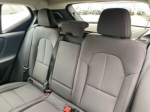 Volvo  T3 Momentum Navi Sitzheizung Tempomat Kamer
