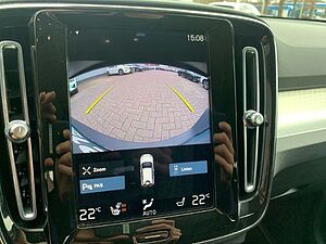 Volvo  T3 Momentum Navi Sitzheizung Tempomat Kamer