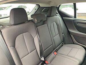 Volvo  T3 Momentum Navi Sitzheizung Tempomat Kamer