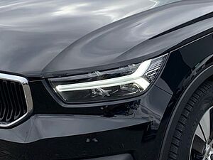Volvo  T3 Momentum Navi Sitzheizung Tempomat Kamer