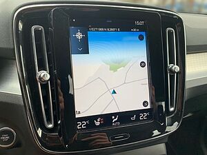 Volvo  T3 Momentum Navi Sitzheizung Tempomat Kamer