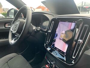 Volvo  B3 Plus Dark el. Sitz Pixel LED Pilot Assis