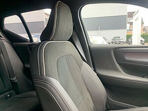 Volvo  B3 Plus Dark el. Sitz Pixel LED Pilot Assis