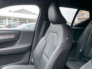 Volvo  B5 AWD R-Design el. Sitze Leder BLIS AHK