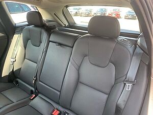 Volvo  B4 AWD Inscription Voll LED Abstandstempoma