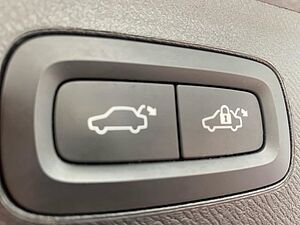 Volvo  T8 AWD Inscription Edition HUD Abstandstemp