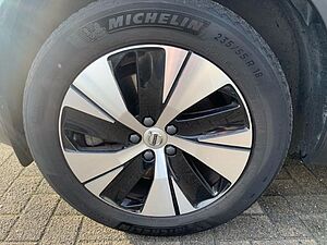Volvo  Recharge Plug-In Hybrid 2WD Navi Tempomat S